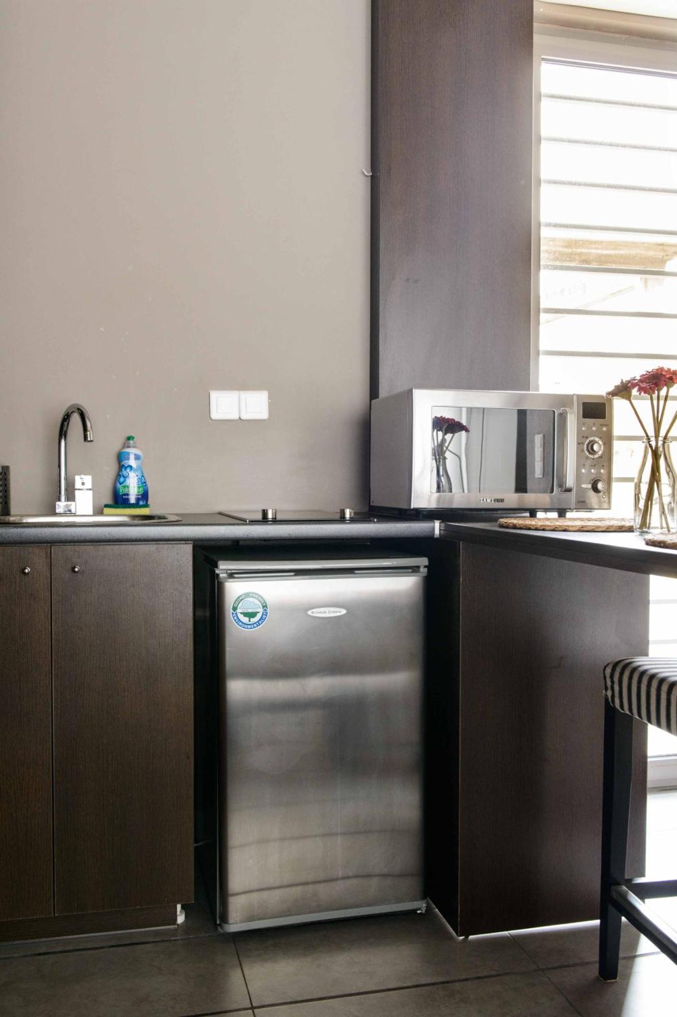 Bright Loft With Terrance - Next To Metro Kerameikos Appartement Athene Buitenkant foto