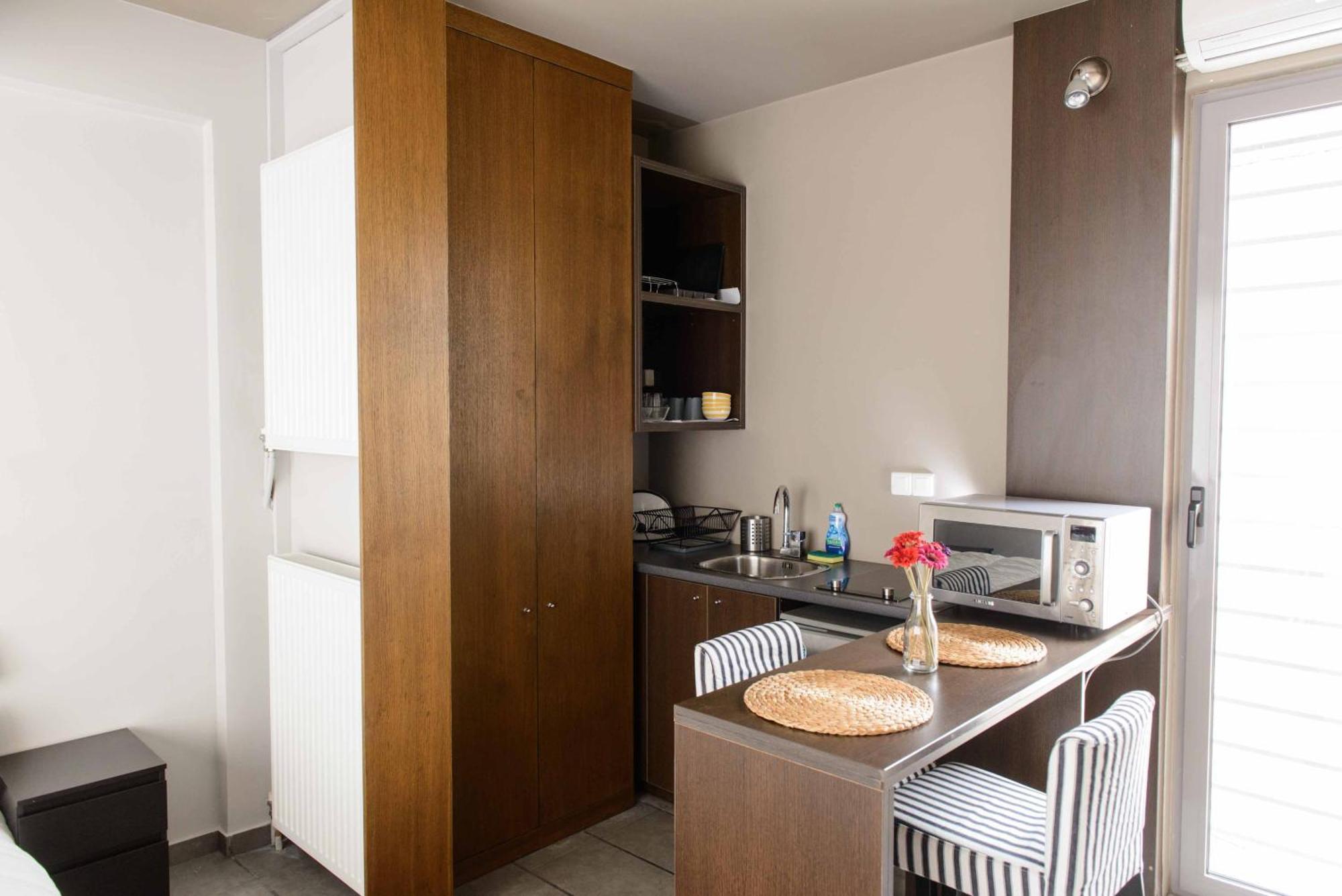 Bright Loft With Terrance - Next To Metro Kerameikos Appartement Athene Buitenkant foto